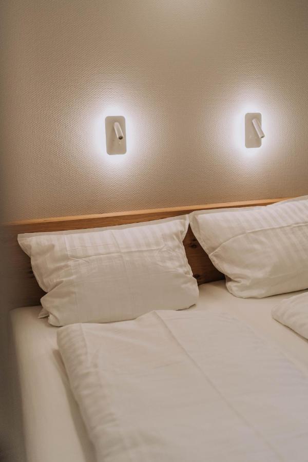 Waidlerland Hausboot 1 Hotel วัลด์เคอร์เชิน ภายนอก รูปภาพ