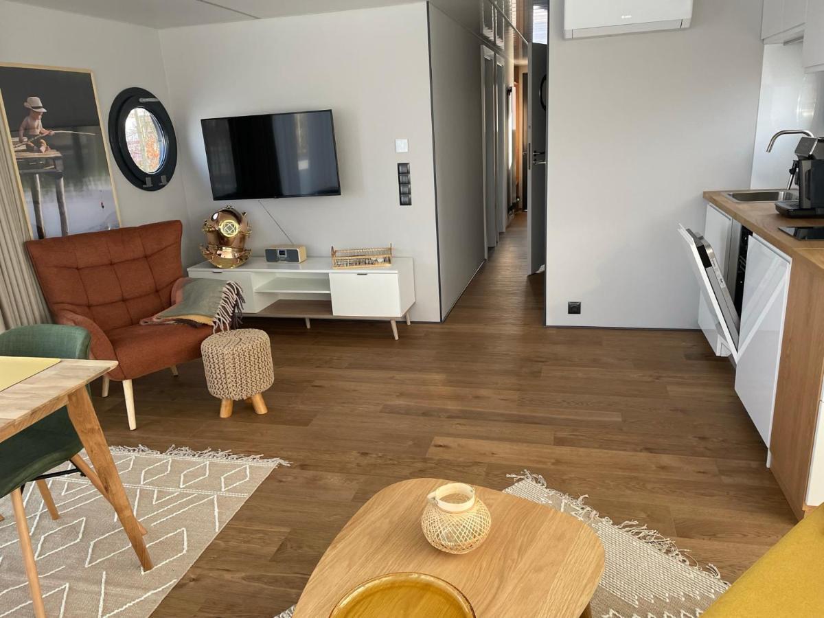 Waidlerland Hausboot 1 Hotel วัลด์เคอร์เชิน ภายนอก รูปภาพ