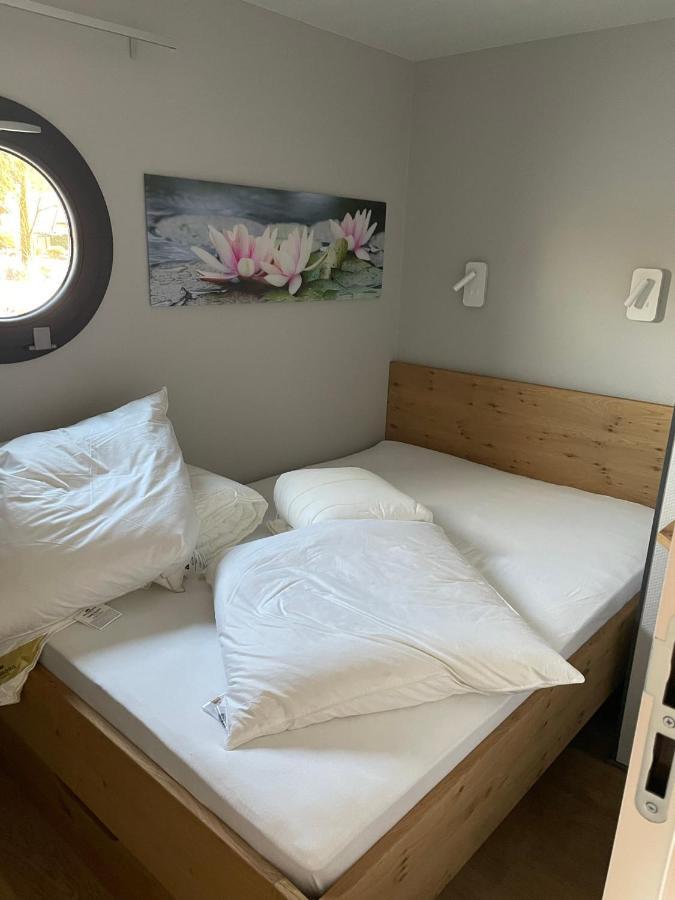Waidlerland Hausboot 1 Hotel วัลด์เคอร์เชิน ภายนอก รูปภาพ